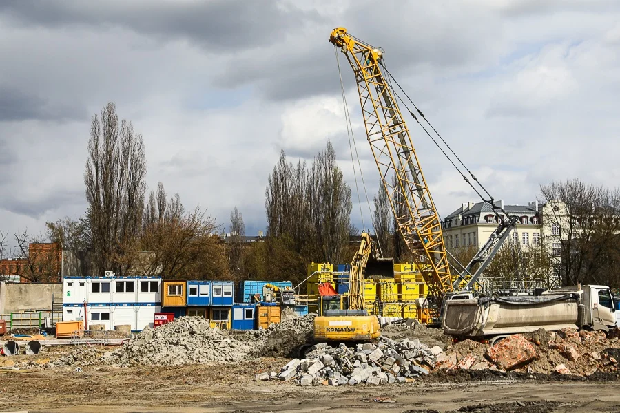 Łódzkie inwestycje stają w miejscu. Brak pracowników i materiałów – przyczyną wojna w Ukrainie - Zdjęcie główne