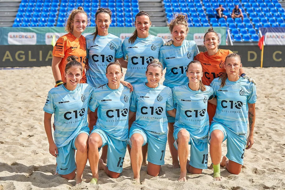 Czy drużyna ze Zgierza ma szansę na puchar w rozgrywkach europejskich?  FC10 Ladies Zgierz zagra w Portugalii - Zdjęcie główne